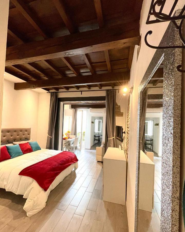 Roberto'S Apartment. Firenze Piazza Santa Croce. Exterior photo